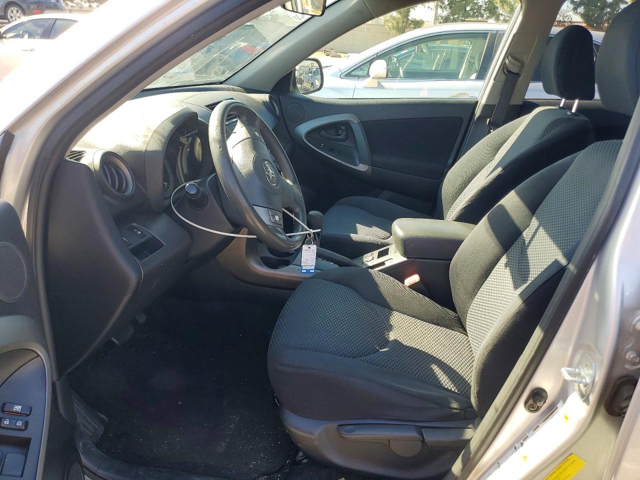 2009 TOYOTA RAV4 SPORT photo 7