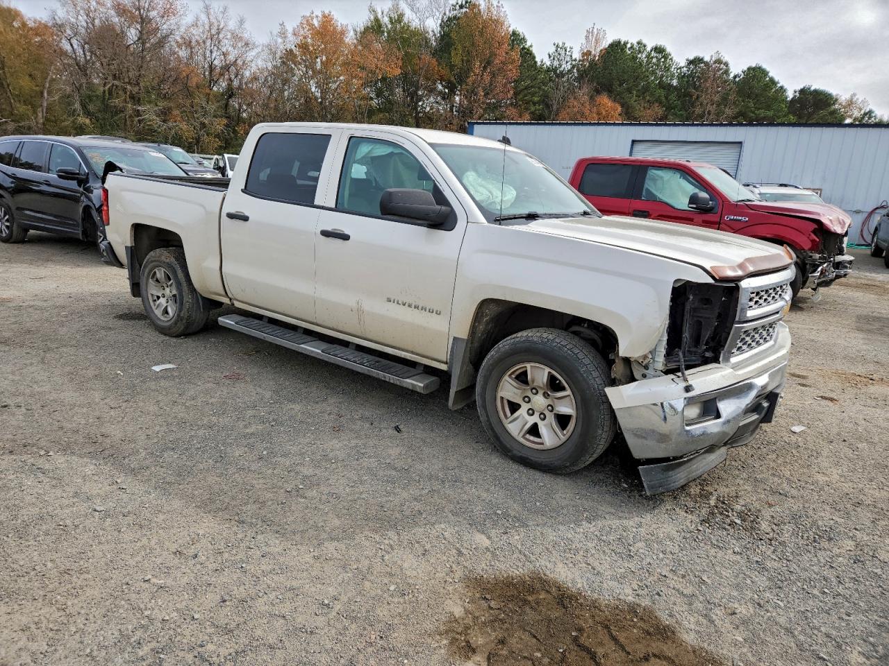2014 CHEVROLET SILVERADO C1500 LT photo 4