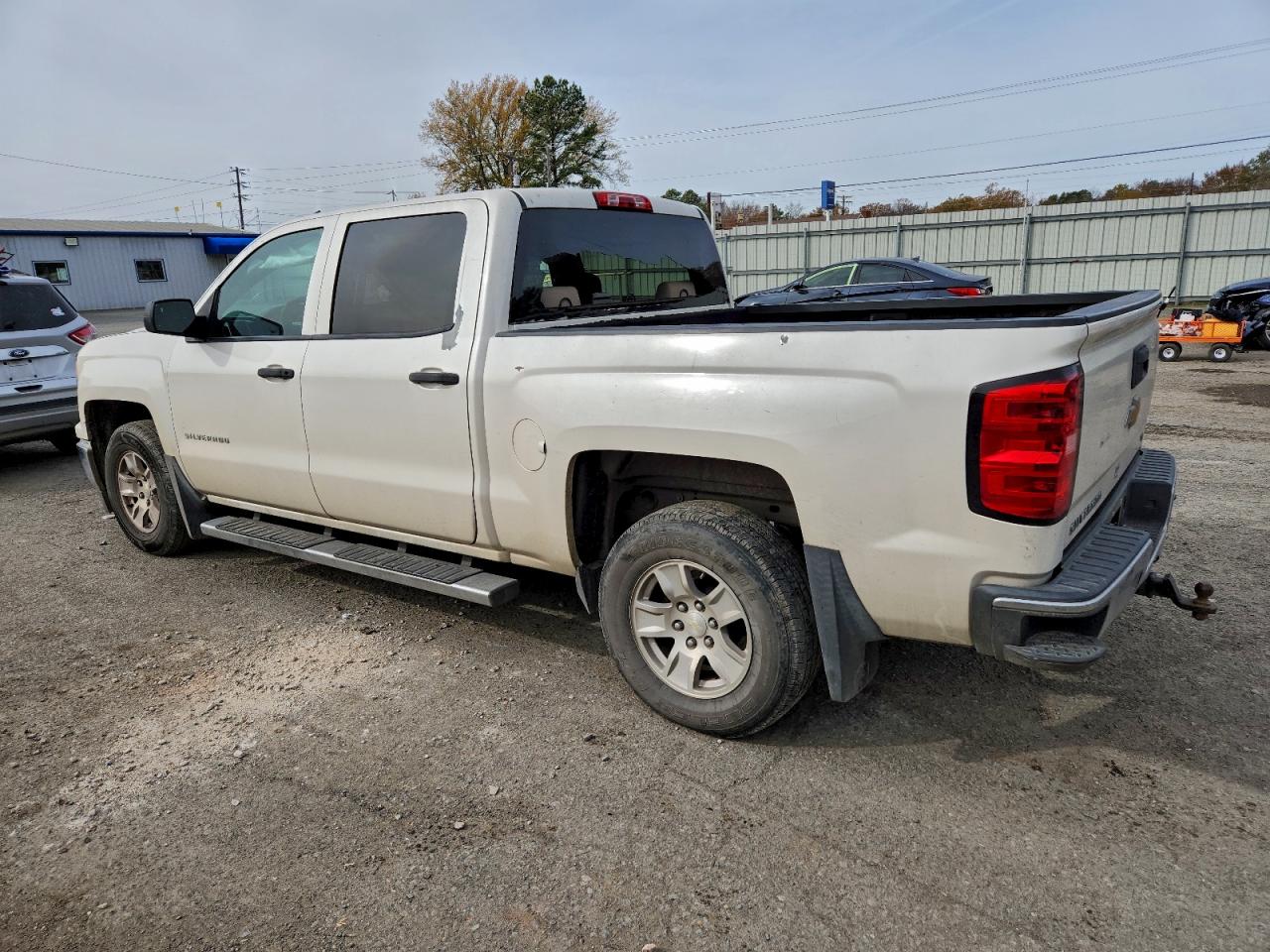 2014 CHEVROLET SILVERADO C1500 LT photo 2