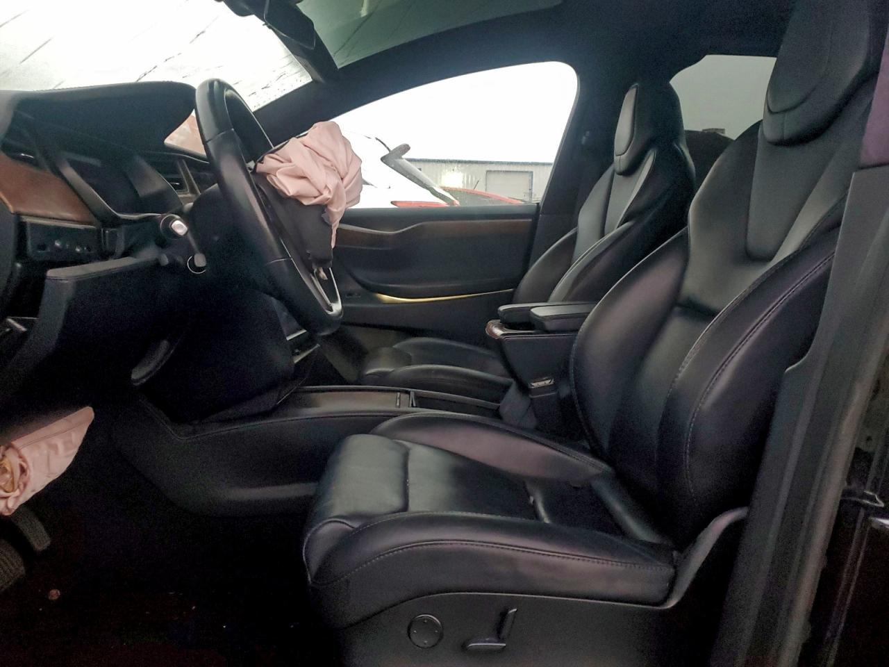 2018 TESLA MODEL X photo 7