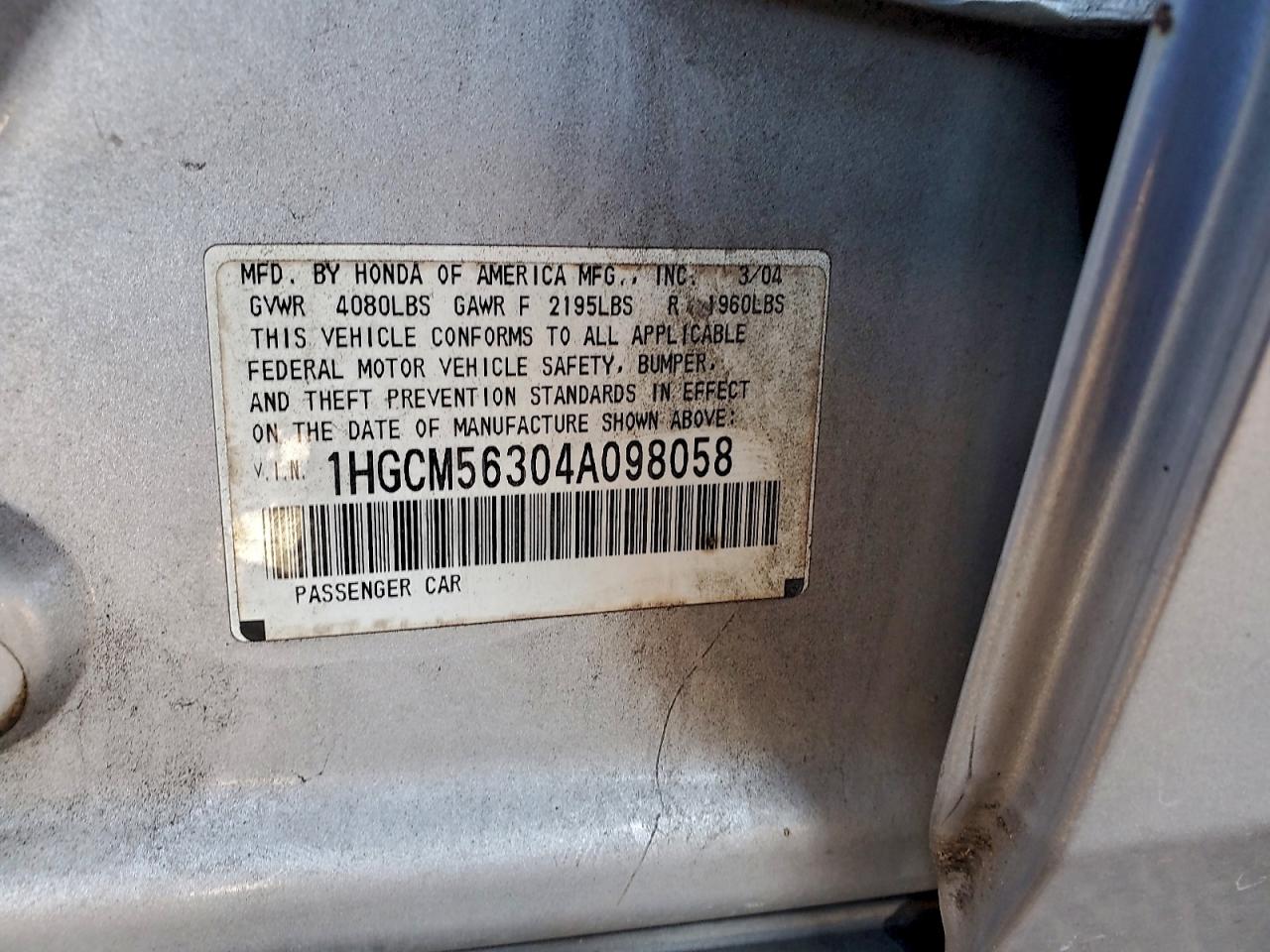 2004 HONDA ACCORD LX photo 12