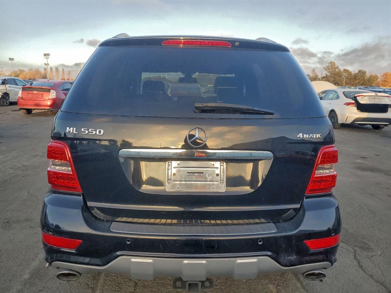2011 MERCEDES-BENZ ML 550 4MATIC photo 6