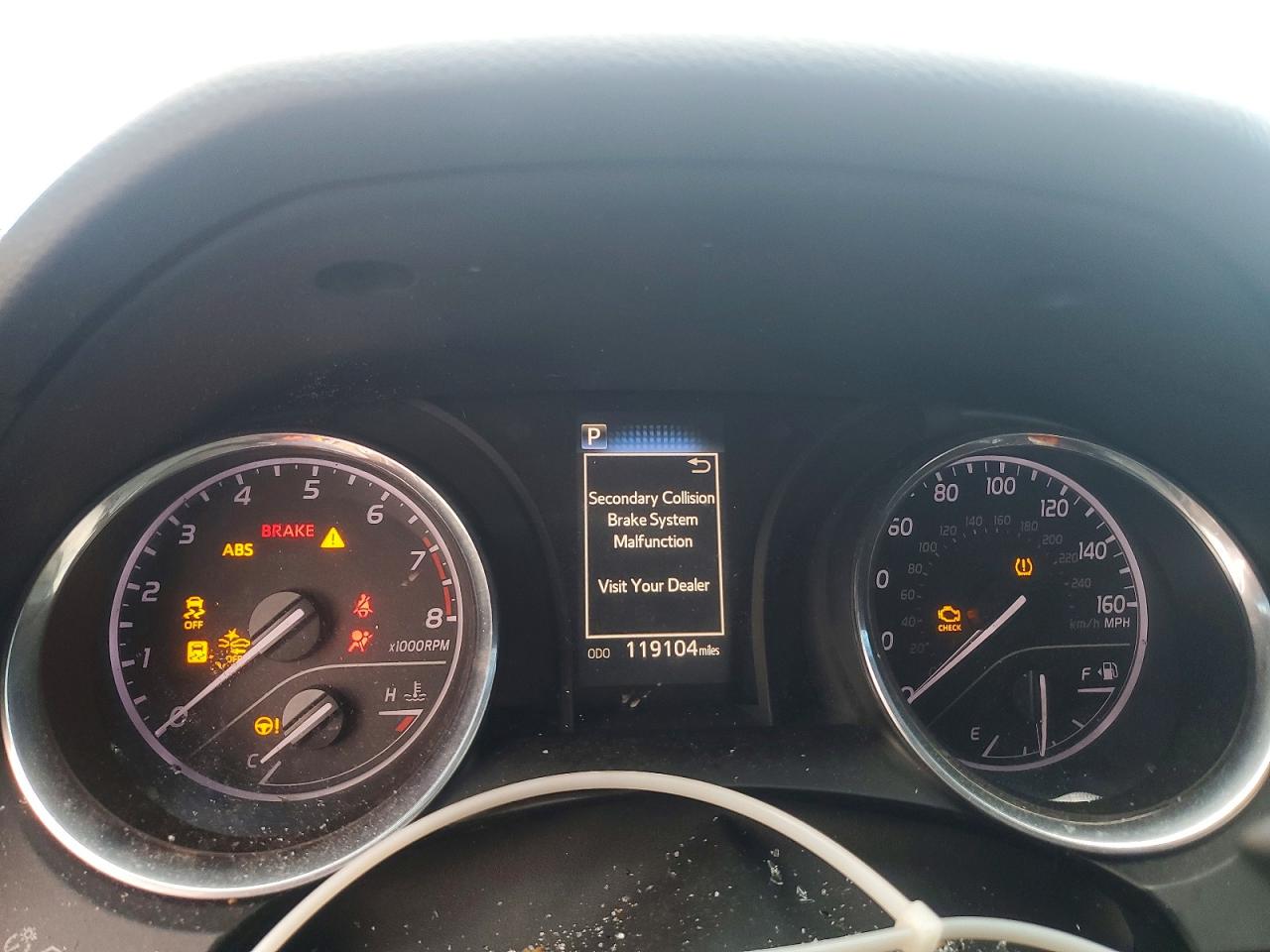 2019 TOYOTA CAMRY SE photo 9