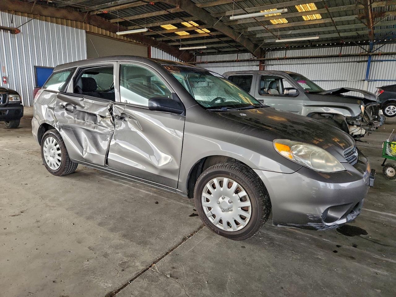 2007 TOYOTA COROLLA MATRIX XR photo 4
