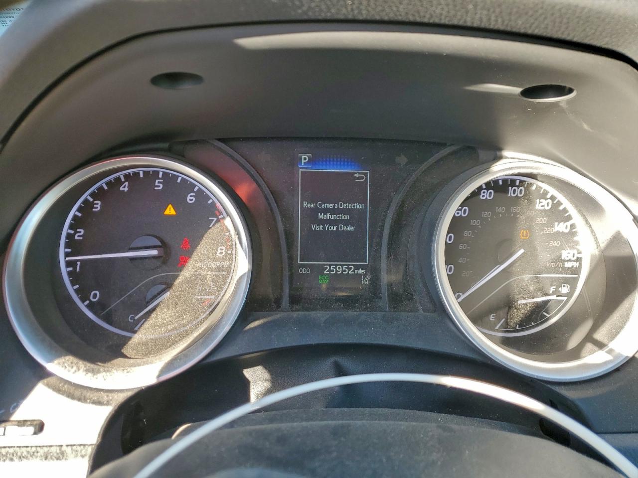 2024 TOYOTA CAMRY LE photo 9