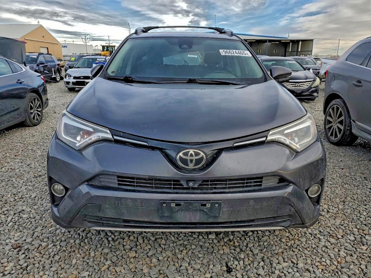 2017 TOYOTA RAV4 LIMITED photo 5