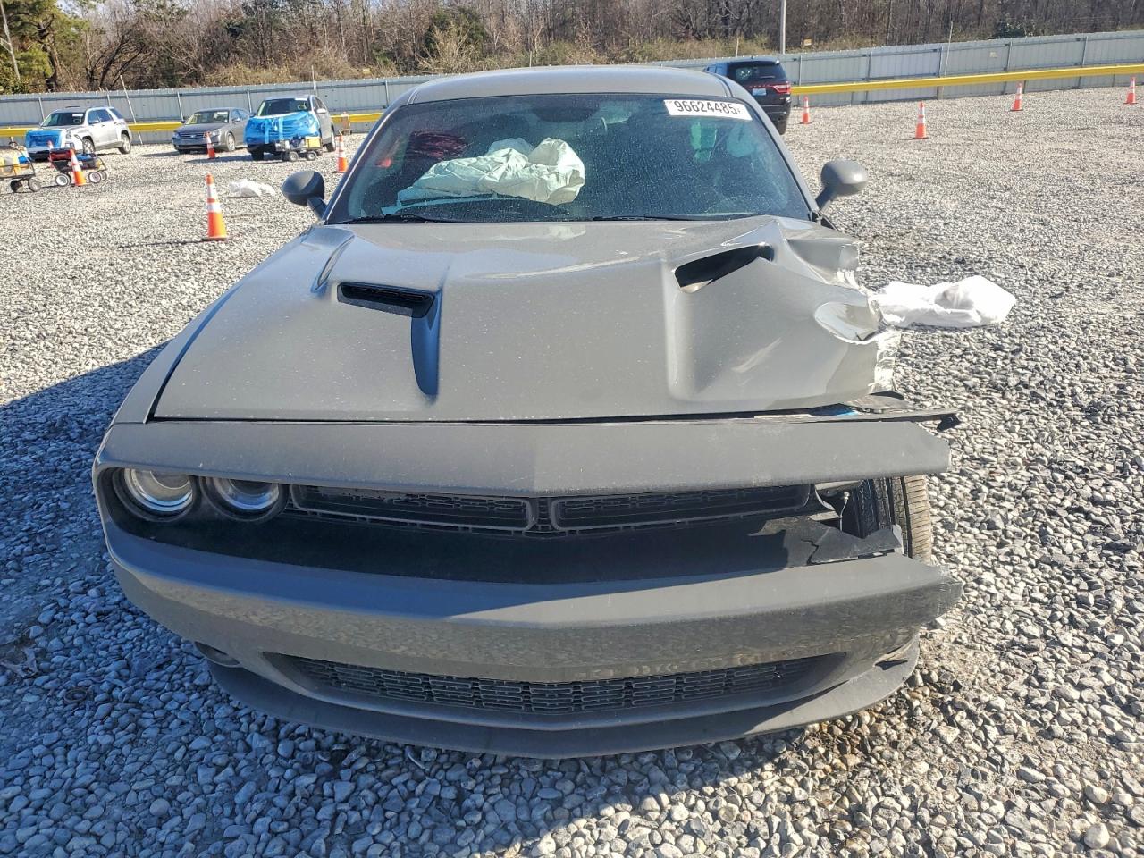 2023 DODGE CHALLENGER SXT photo 5