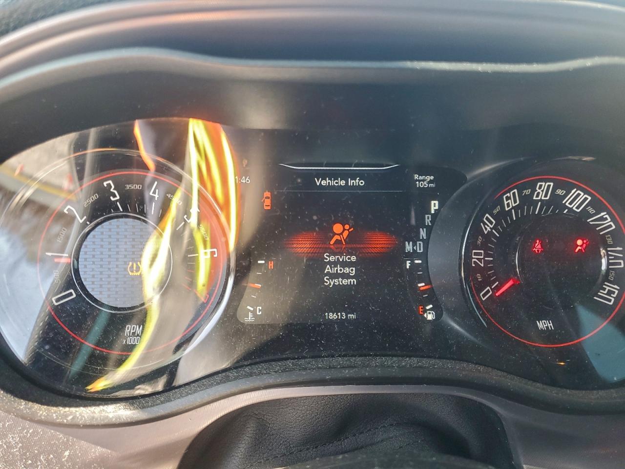 2023 DODGE CHALLENGER SXT photo 9