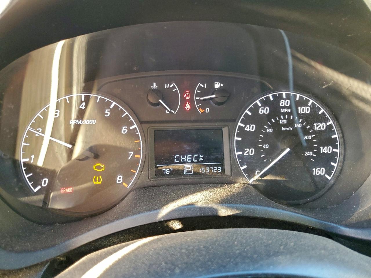 2016 NISSAN SENTRA S photo 9