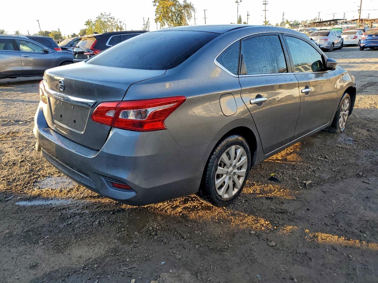 2016 NISSAN SENTRA S photo 3