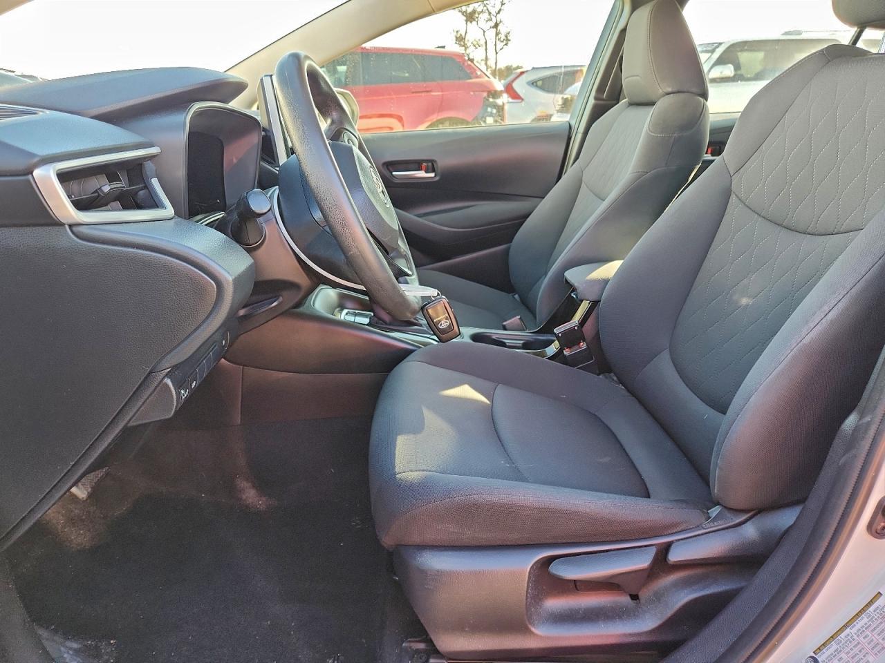2020 TOYOTA COROLLA photo 7