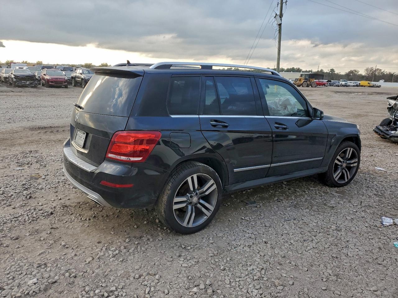 2015 MERCEDES-BENZ GLK 350 photo 3
