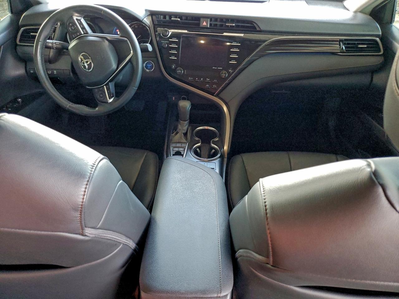 2019 TOYOTA CAMRY HYBRID photo 8