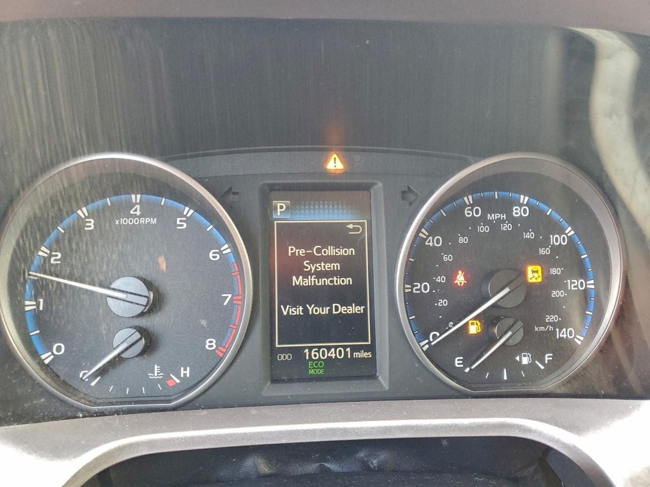 2017 TOYOTA RAV4 LE photo 9
