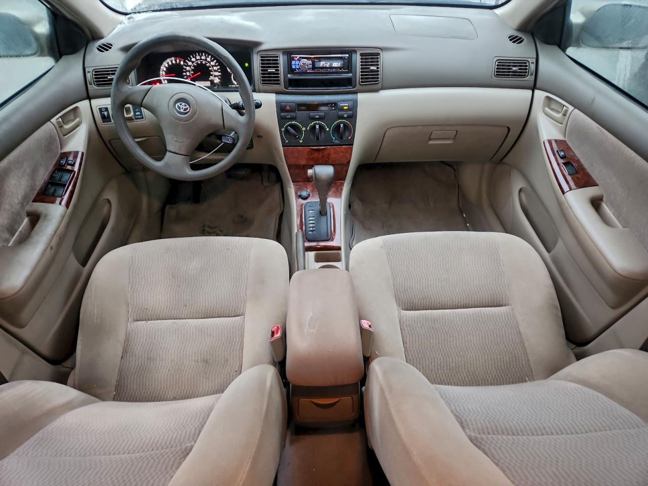 2006 TOYOTA COROLLA CE photo 8