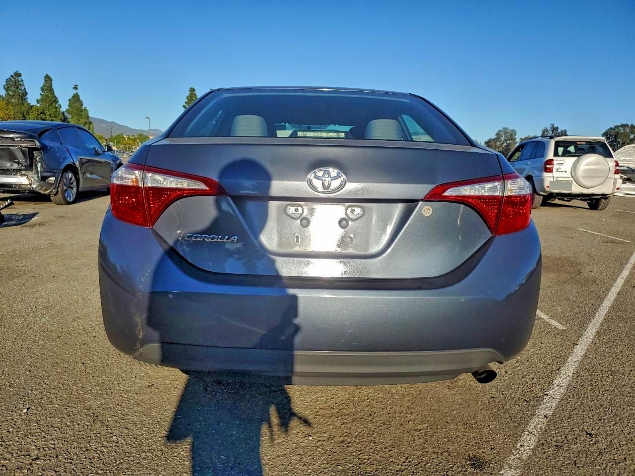 2016 TOYOTA COROLLA L photo 6