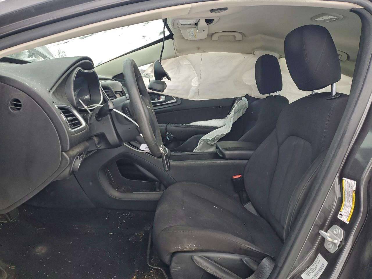 2015 CHRYSLER 200 LIMITED photo 7