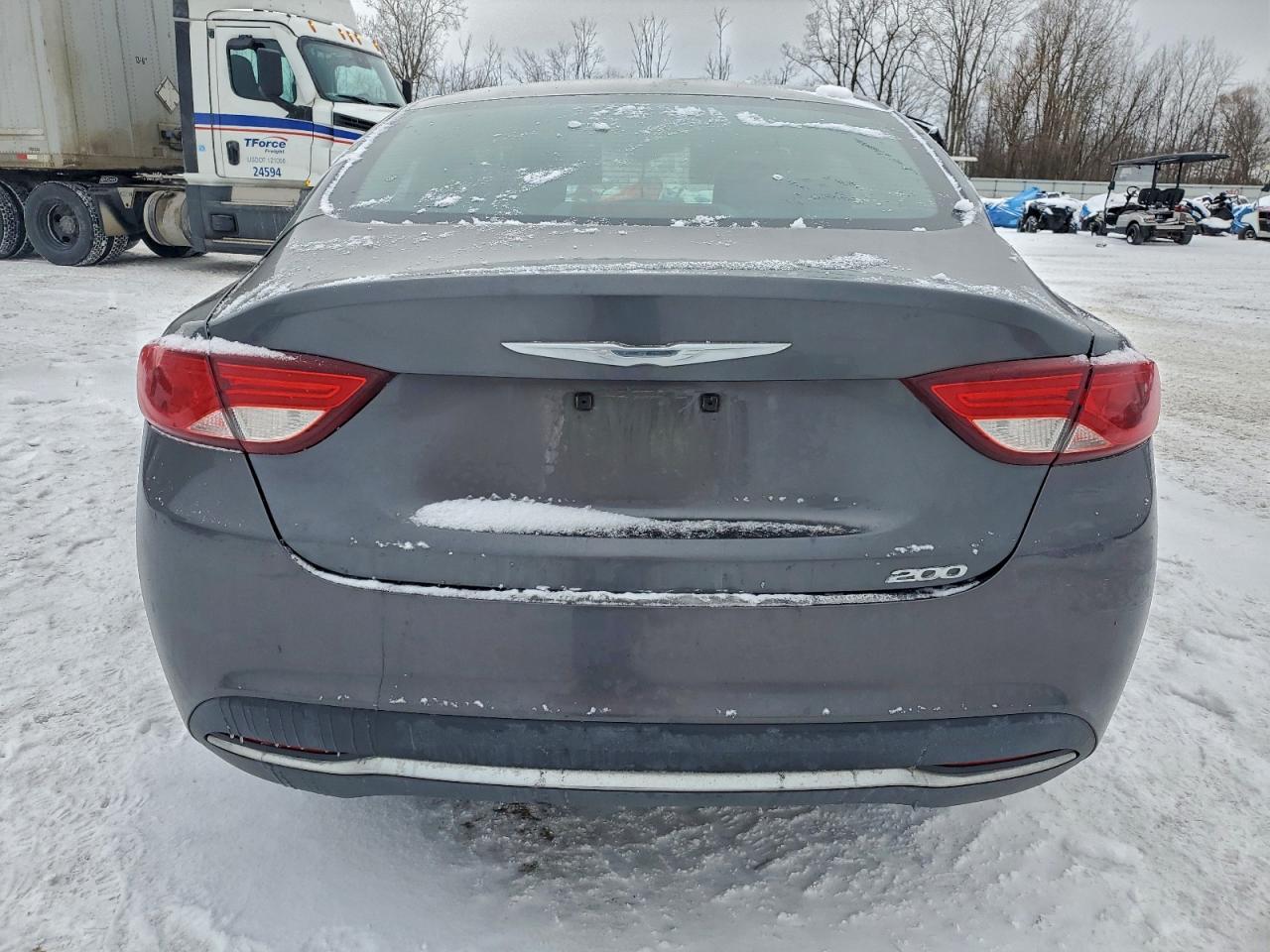 2015 CHRYSLER 200 LIMITED photo 6