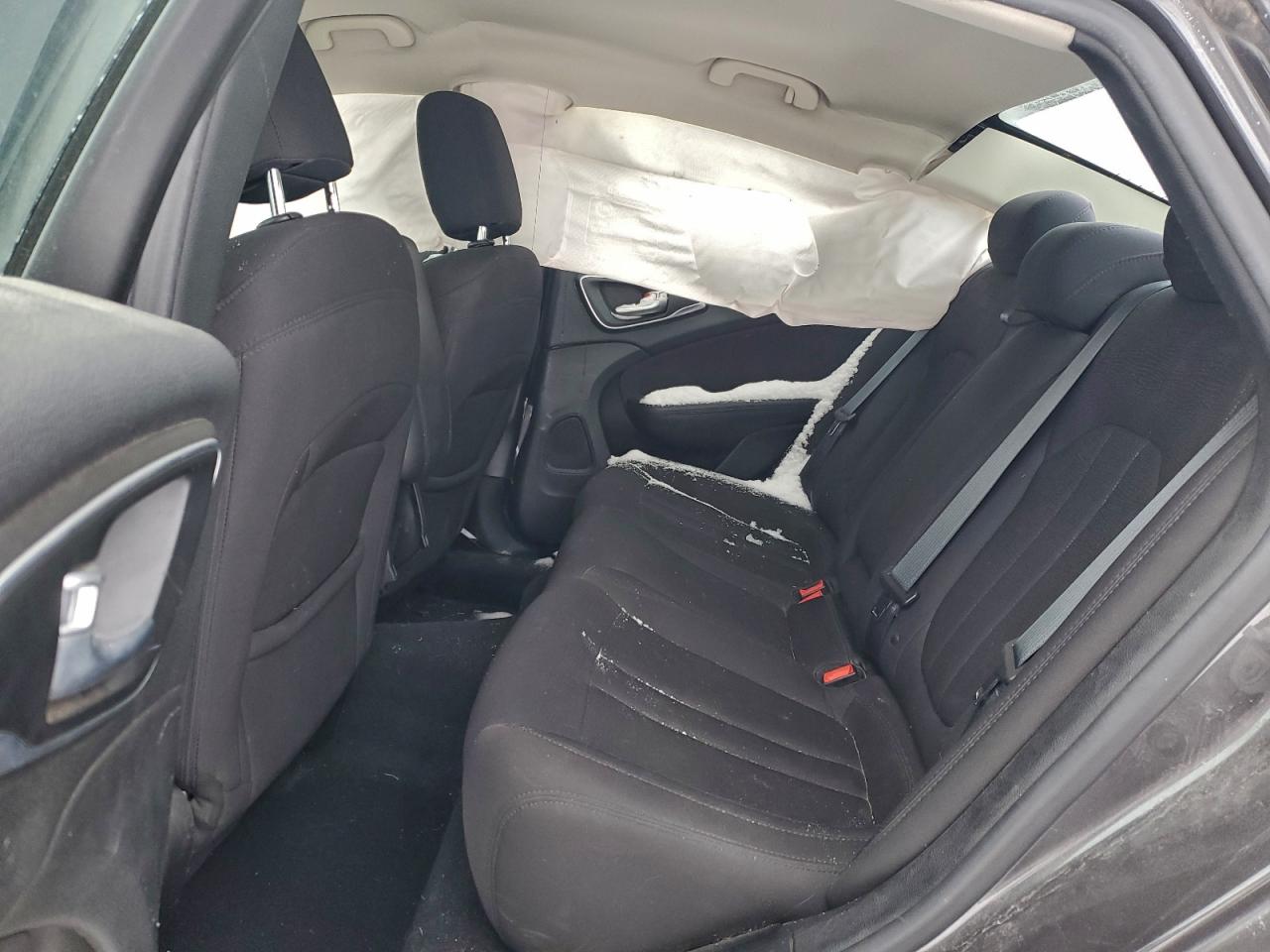 2015 CHRYSLER 200 LIMITED photo 10