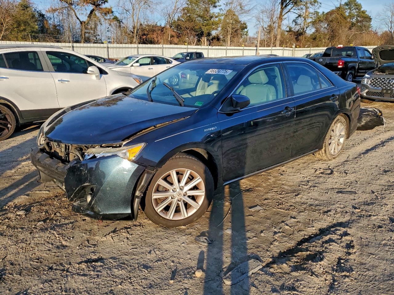 2012 TOYOTA CAMRY