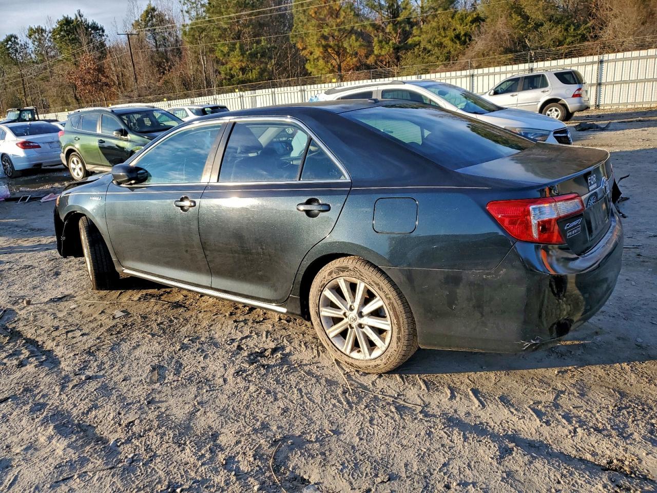 2012 TOYOTA CAMRY HYBRID photo 2