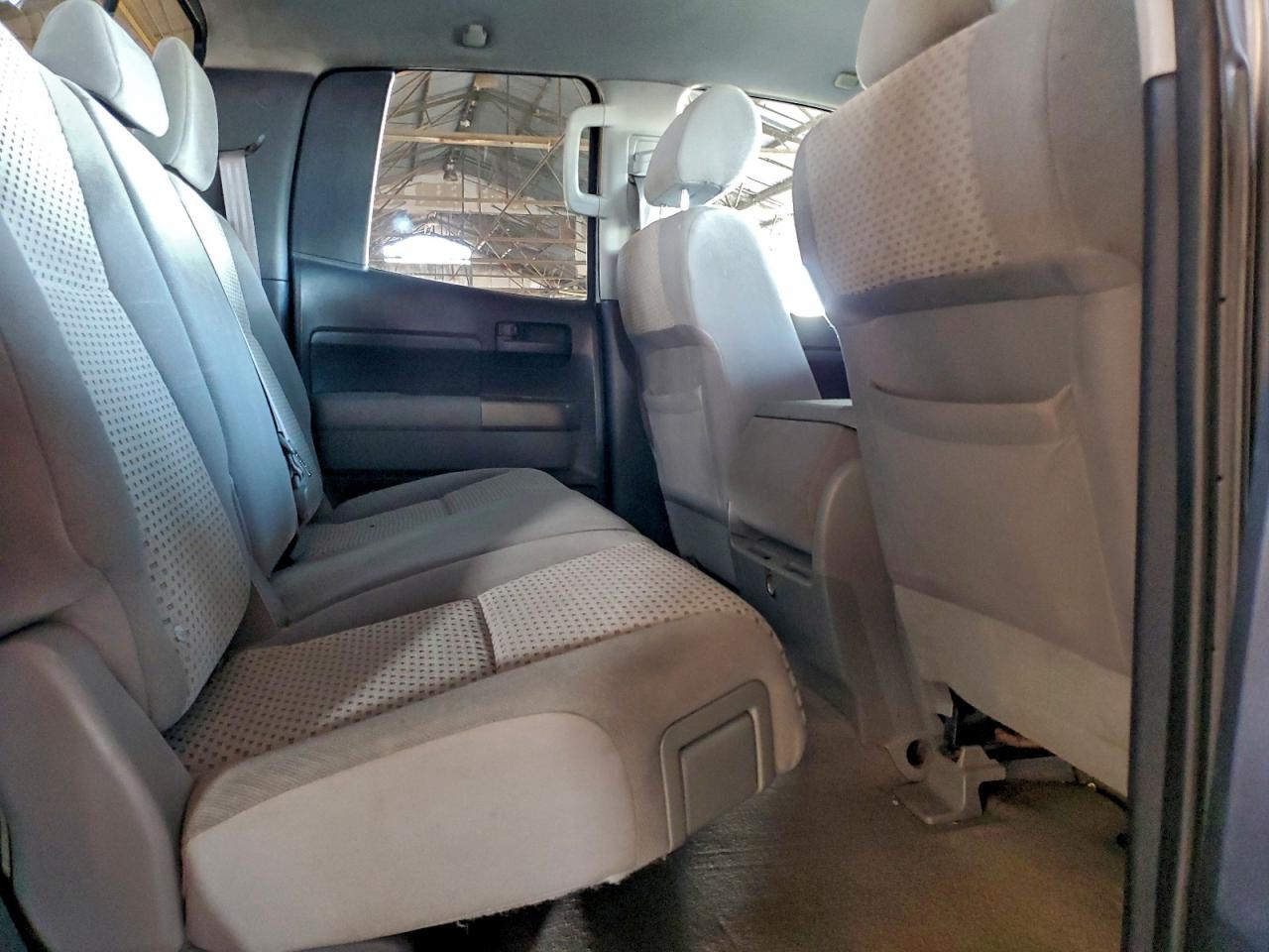 2010 TOYOTA TUNDRA DOUBLE CAB SR5 photo 10
