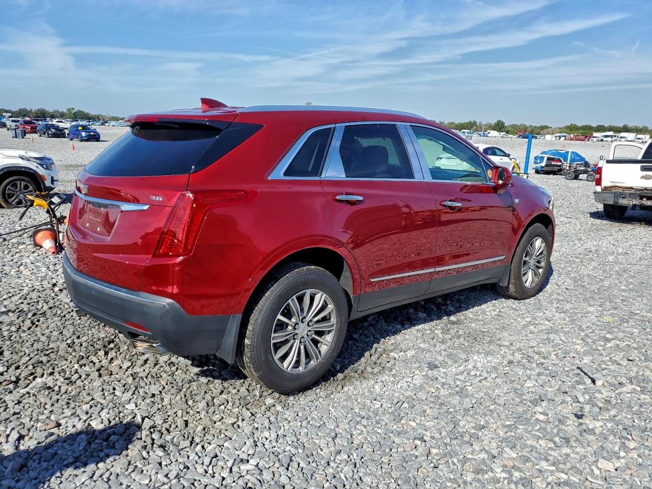 2019 CADILLAC XT5 LUXURY photo 3