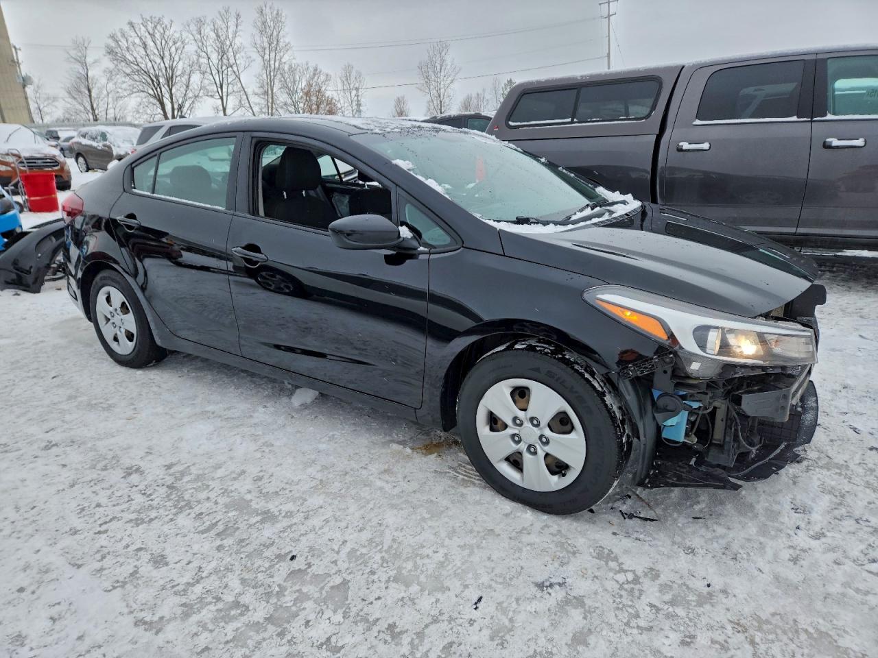 2018 KIA FORTE LX photo 4