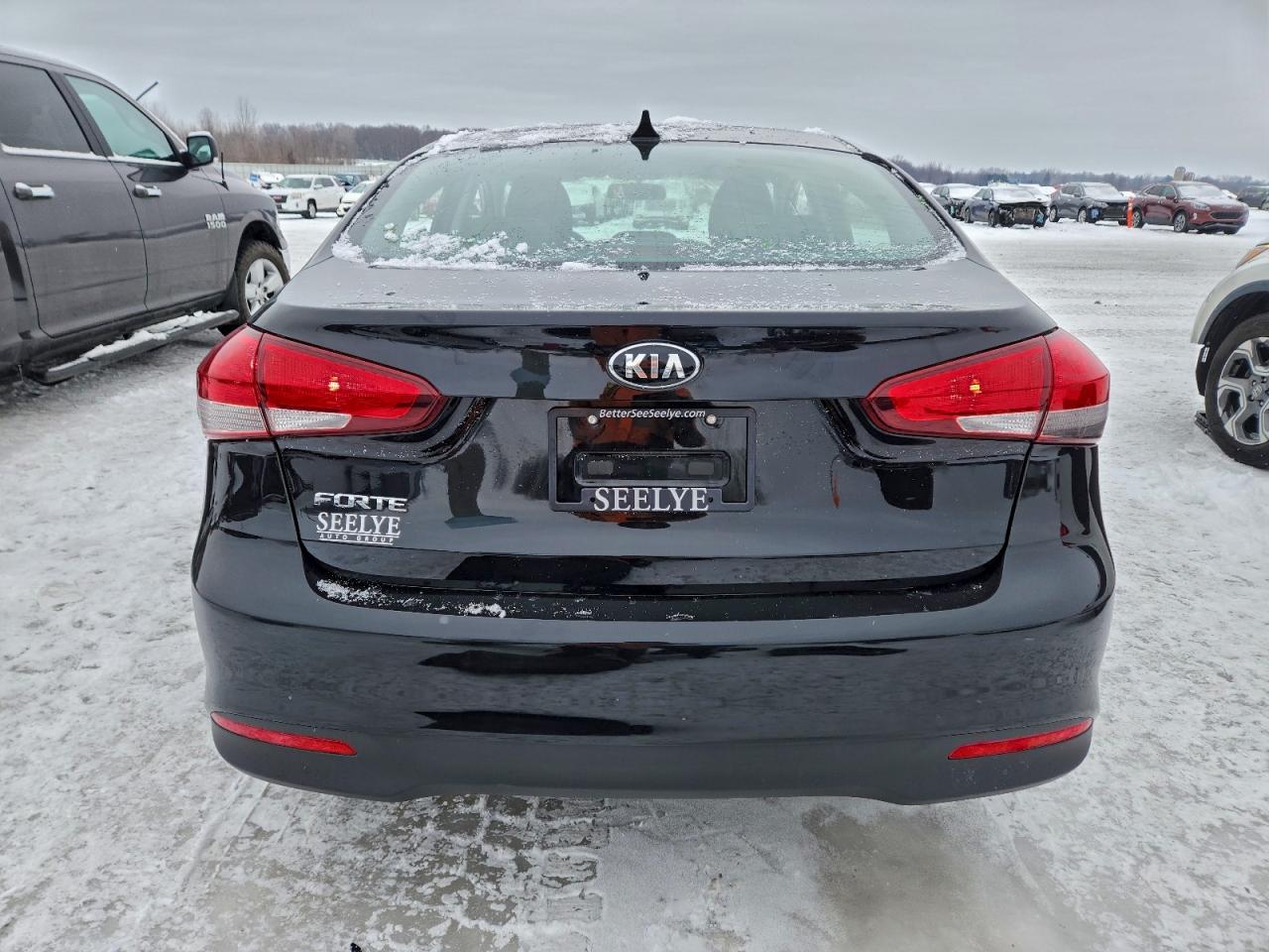 2018 KIA FORTE LX photo 6