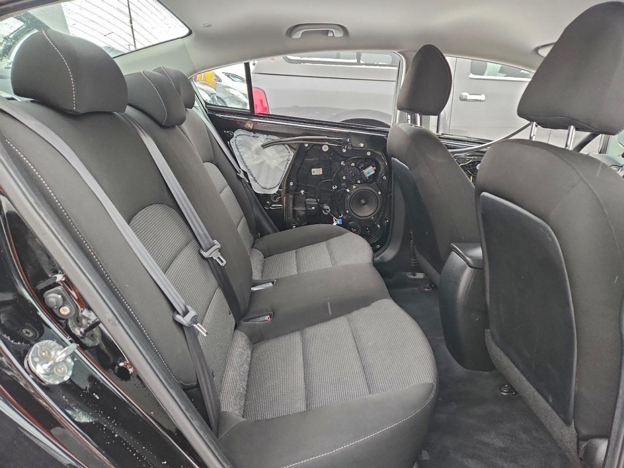 2018 KIA FORTE LX photo 10