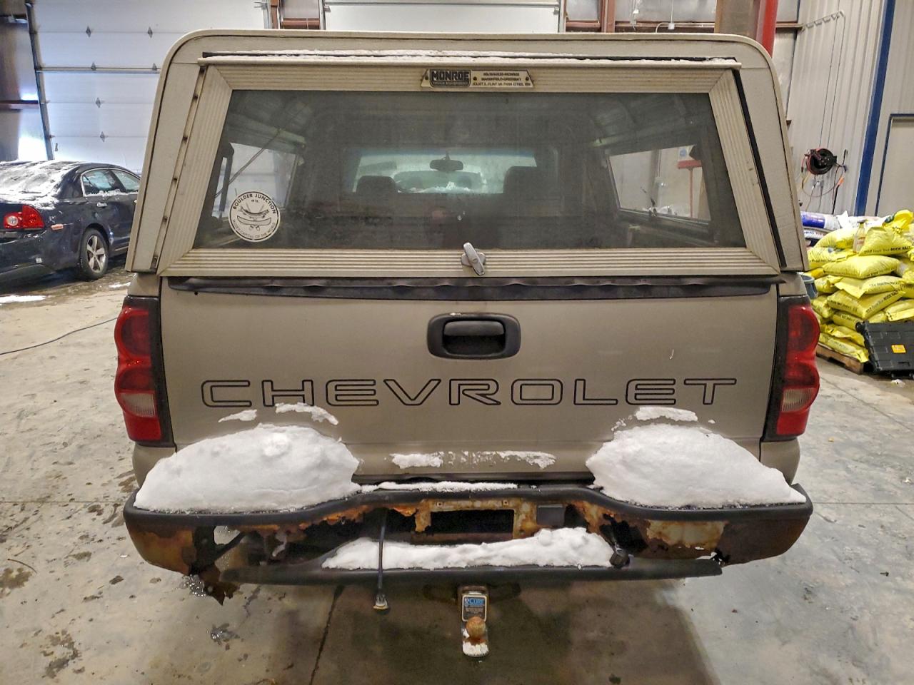2006 CHEVROLET SILVERADO C1500 photo 6