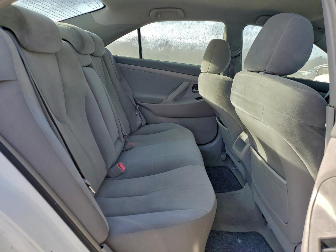 2009 TOYOTA CAMRY BASE photo 10