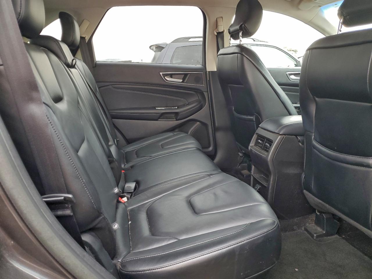 2017 FORD EDGE TITANIUM photo 11