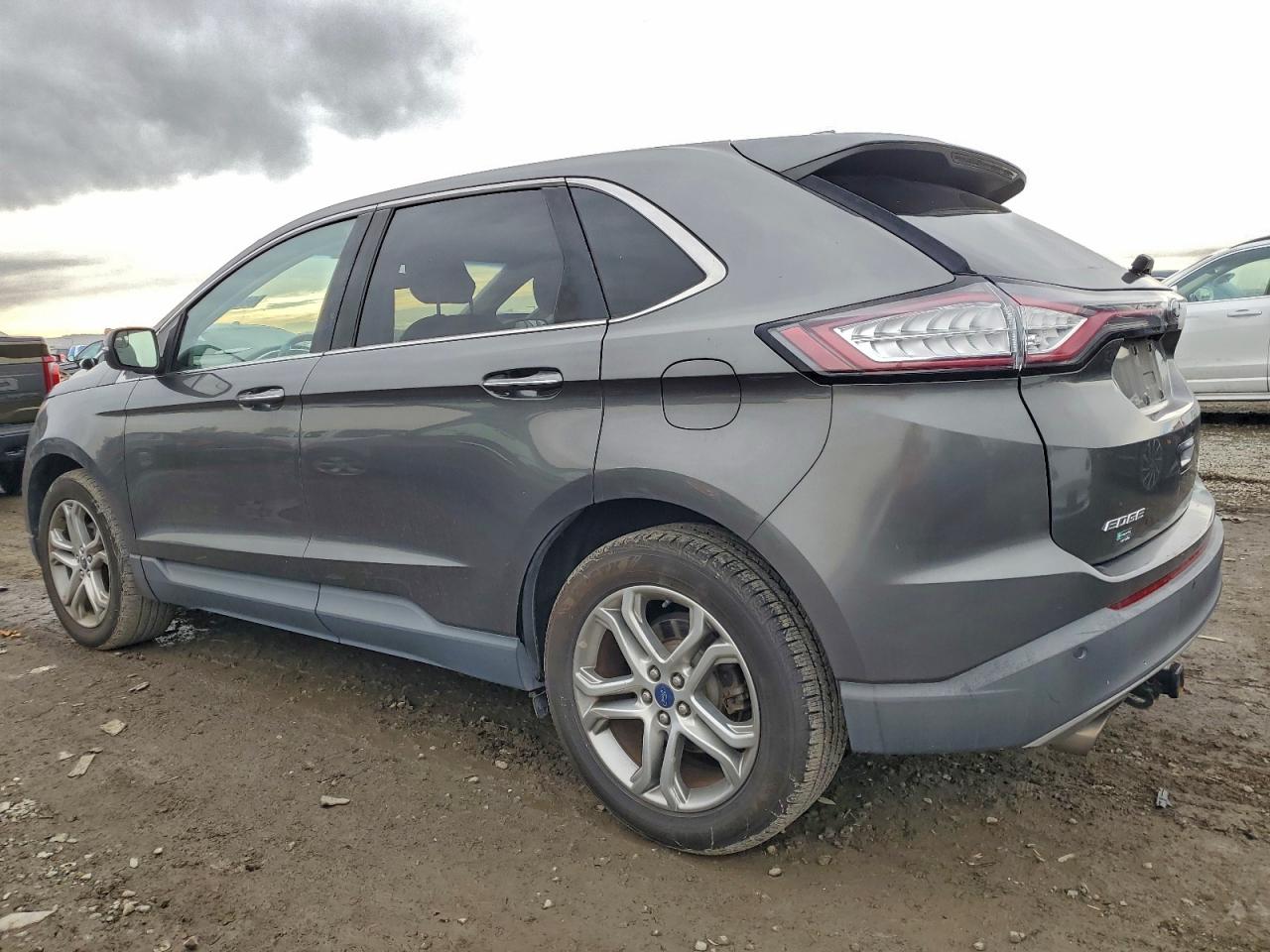 2017 FORD EDGE TITANIUM photo 2