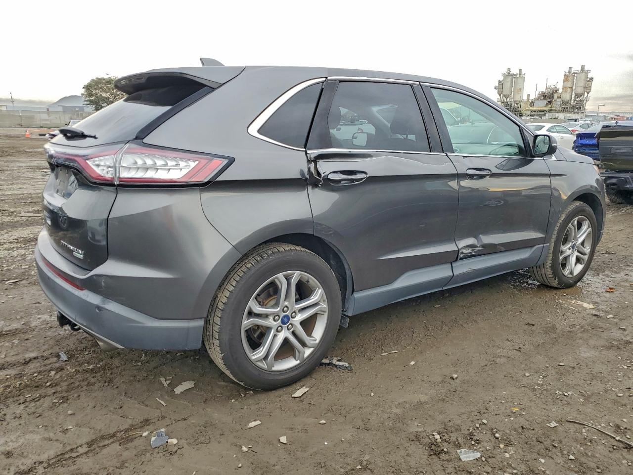 2017 FORD EDGE TITANIUM photo 3