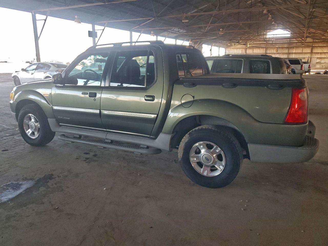 2002 FORD EXPLORER SPORT TRAC photo 2