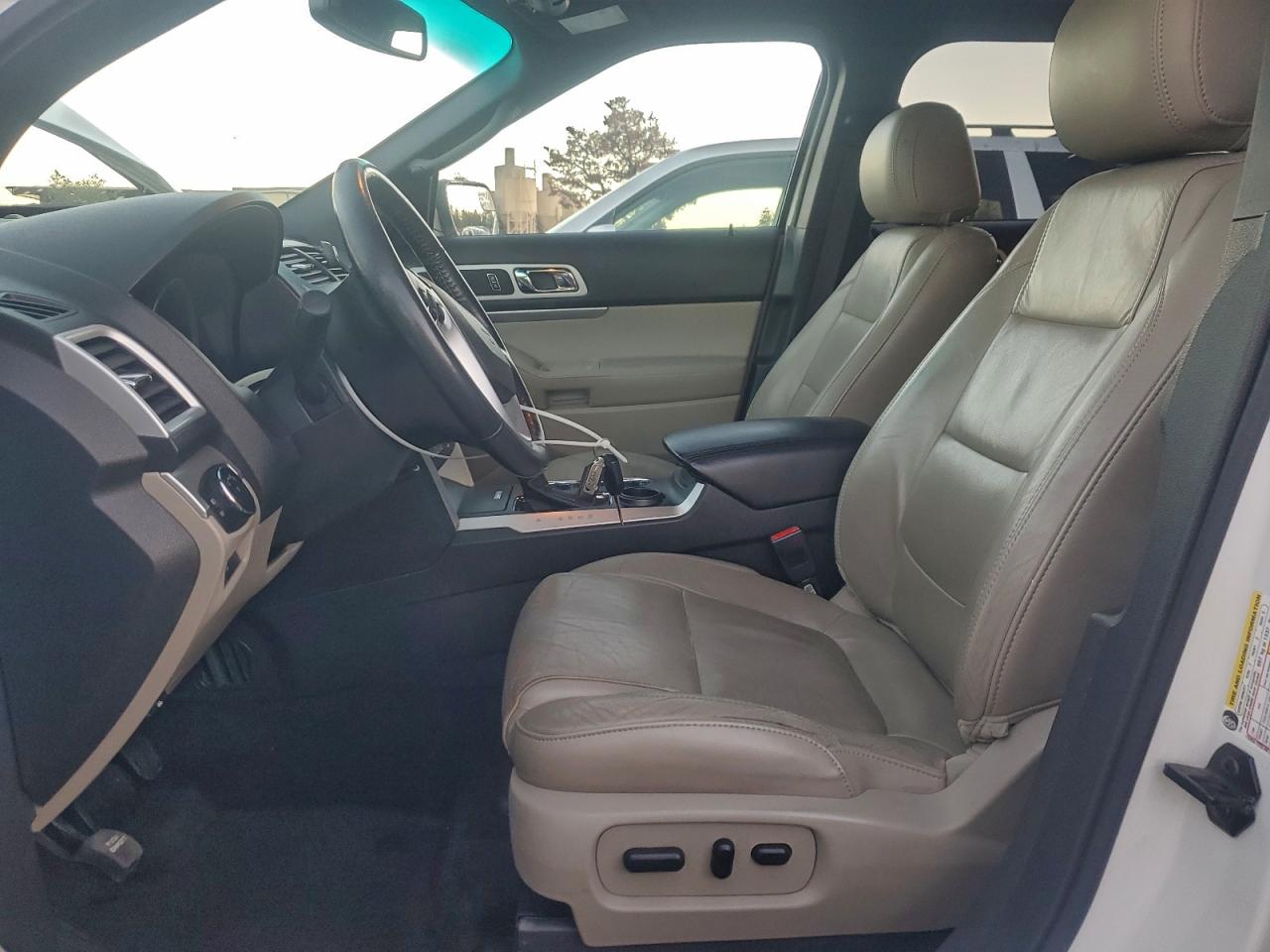 2013 FORD EXPLORER XLT photo 7