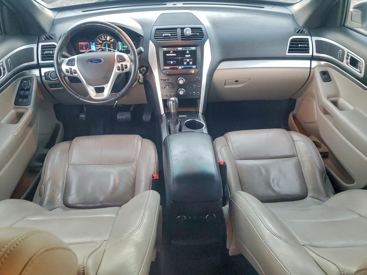 2013 FORD EXPLORER XLT photo 8