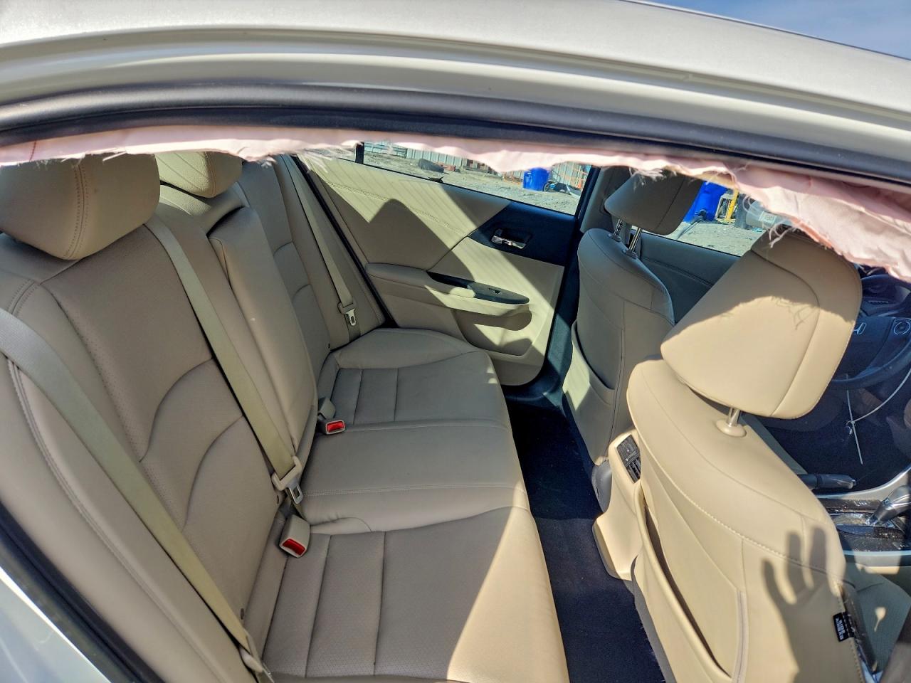 2015 HONDA ACCORD EXL photo 10