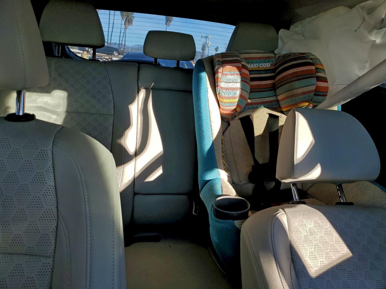 2023 KIA SELTOS EX photo 10