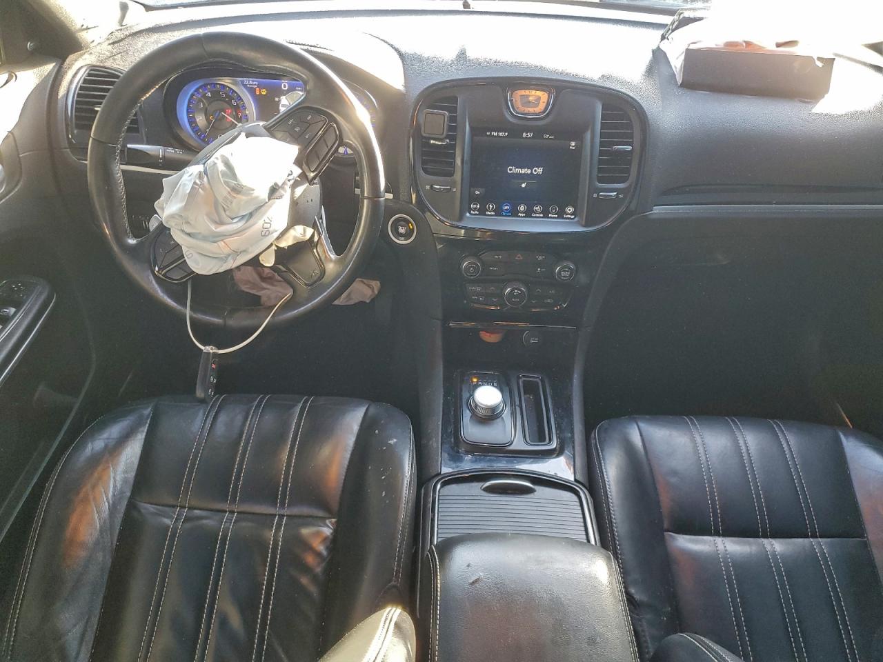 2019 CHRYSLER 300 S photo 8
