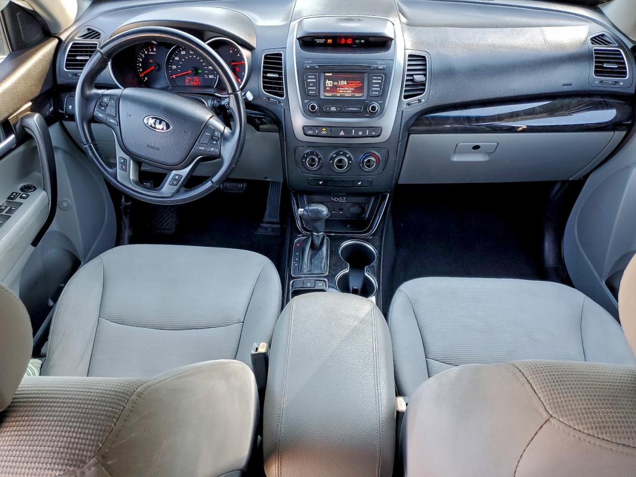 2015 KIA SORENTO LX photo 8