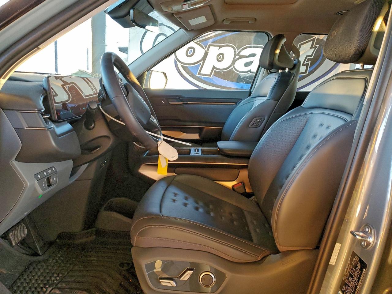 2024 KIA EV9 WIND photo 7