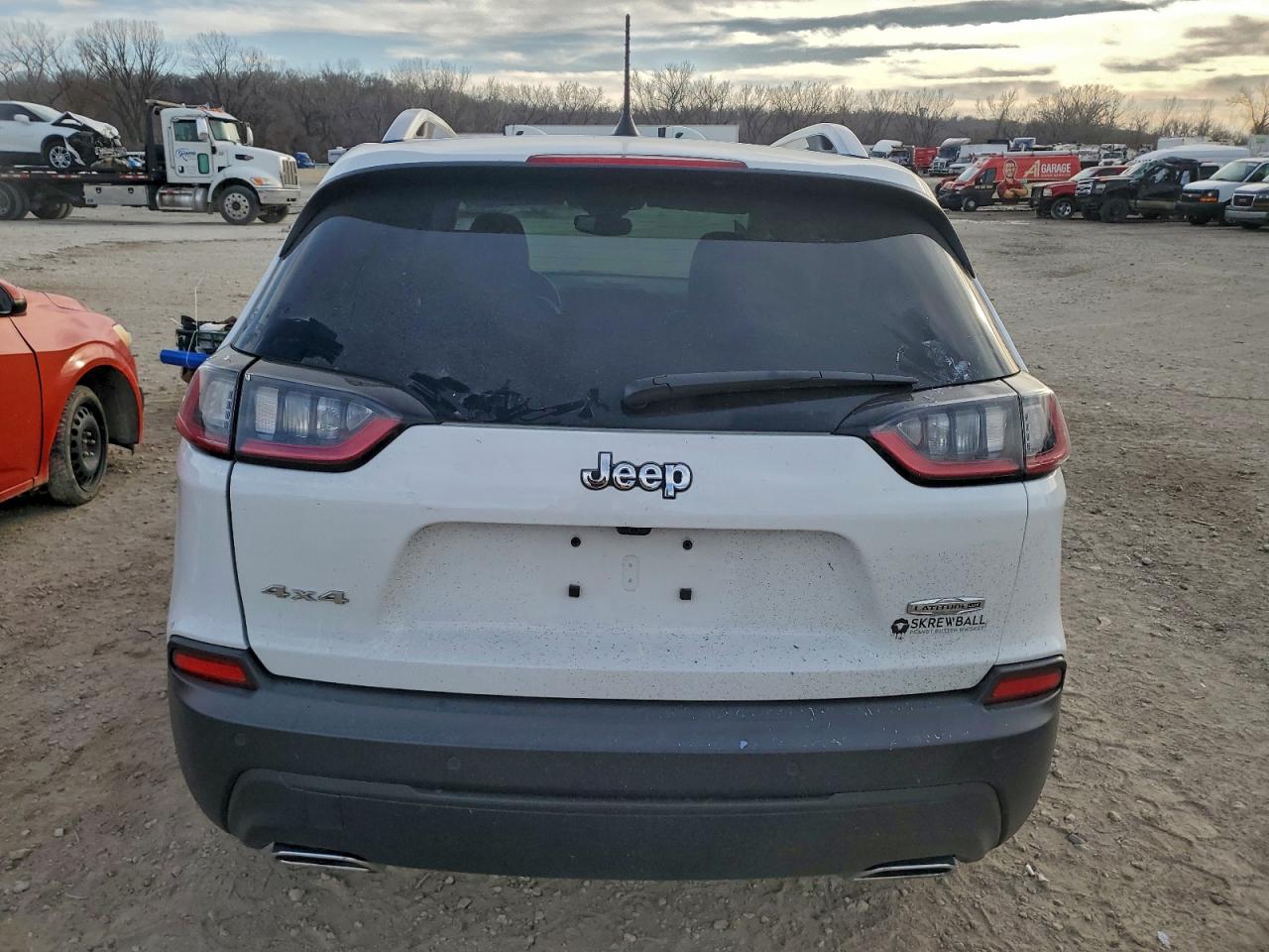 2021 JEEP CHEROKEE LATITUDE LUX photo 6
