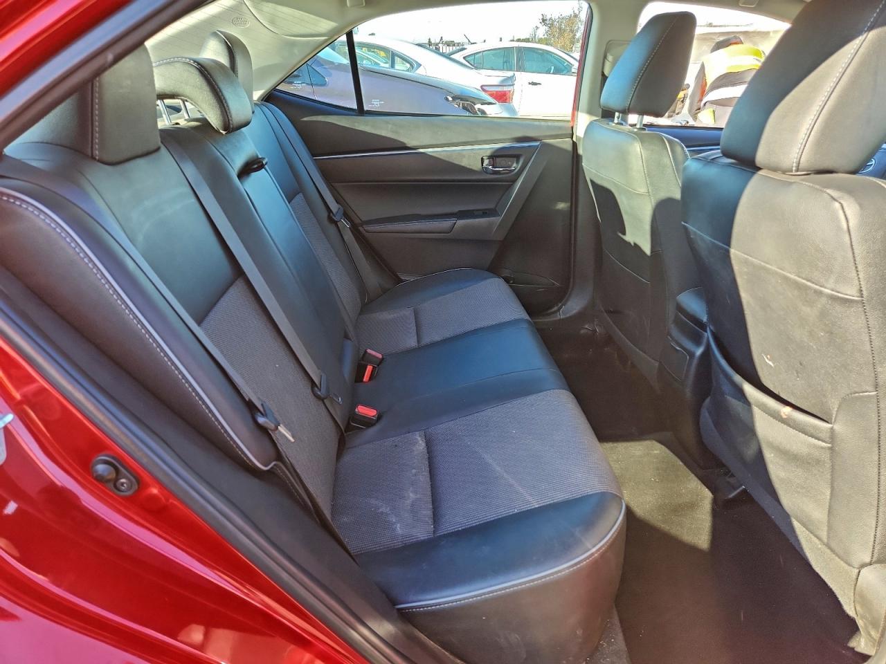 2016 TOYOTA COROLLA L photo 10