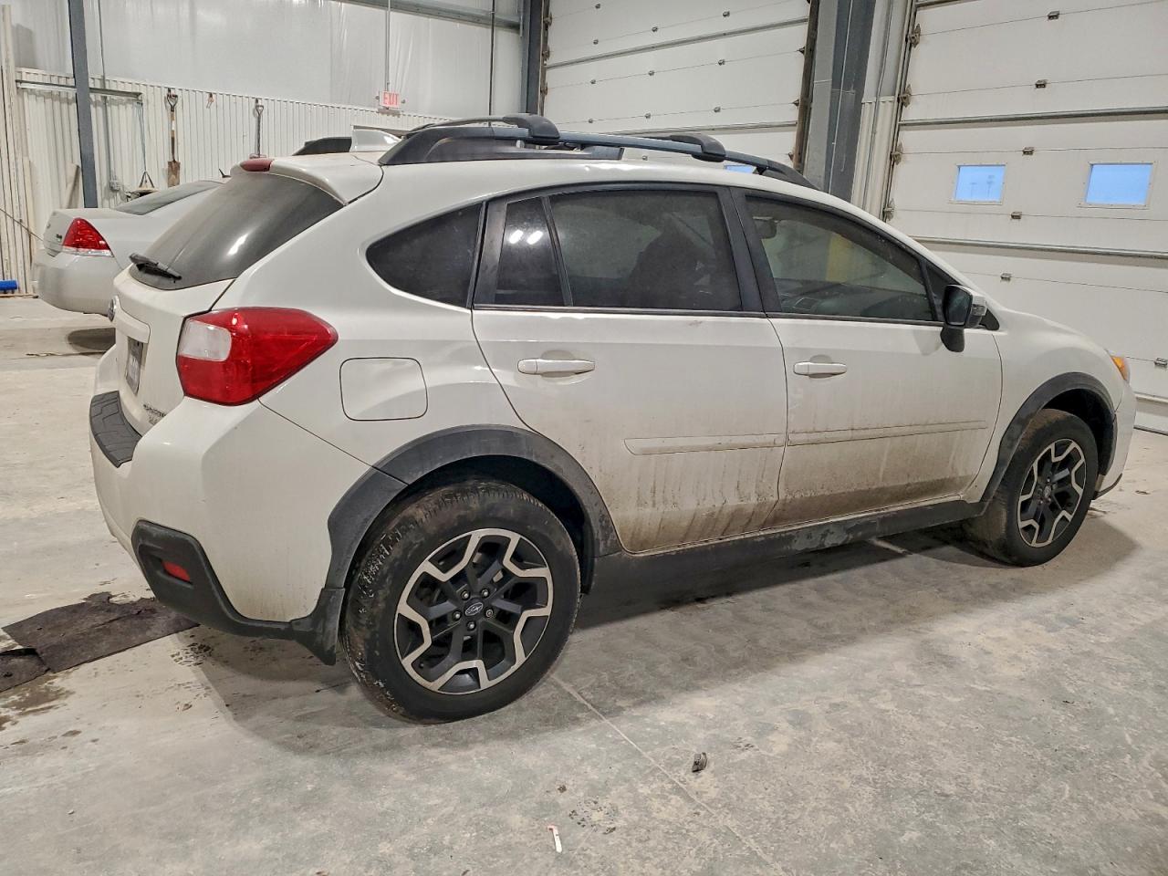 2017 SUBARU CROSSTREK LIMITED photo 3