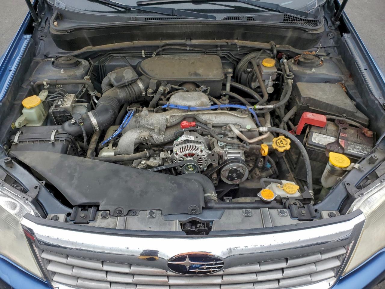 2009 SUBARU FORESTER photo 11