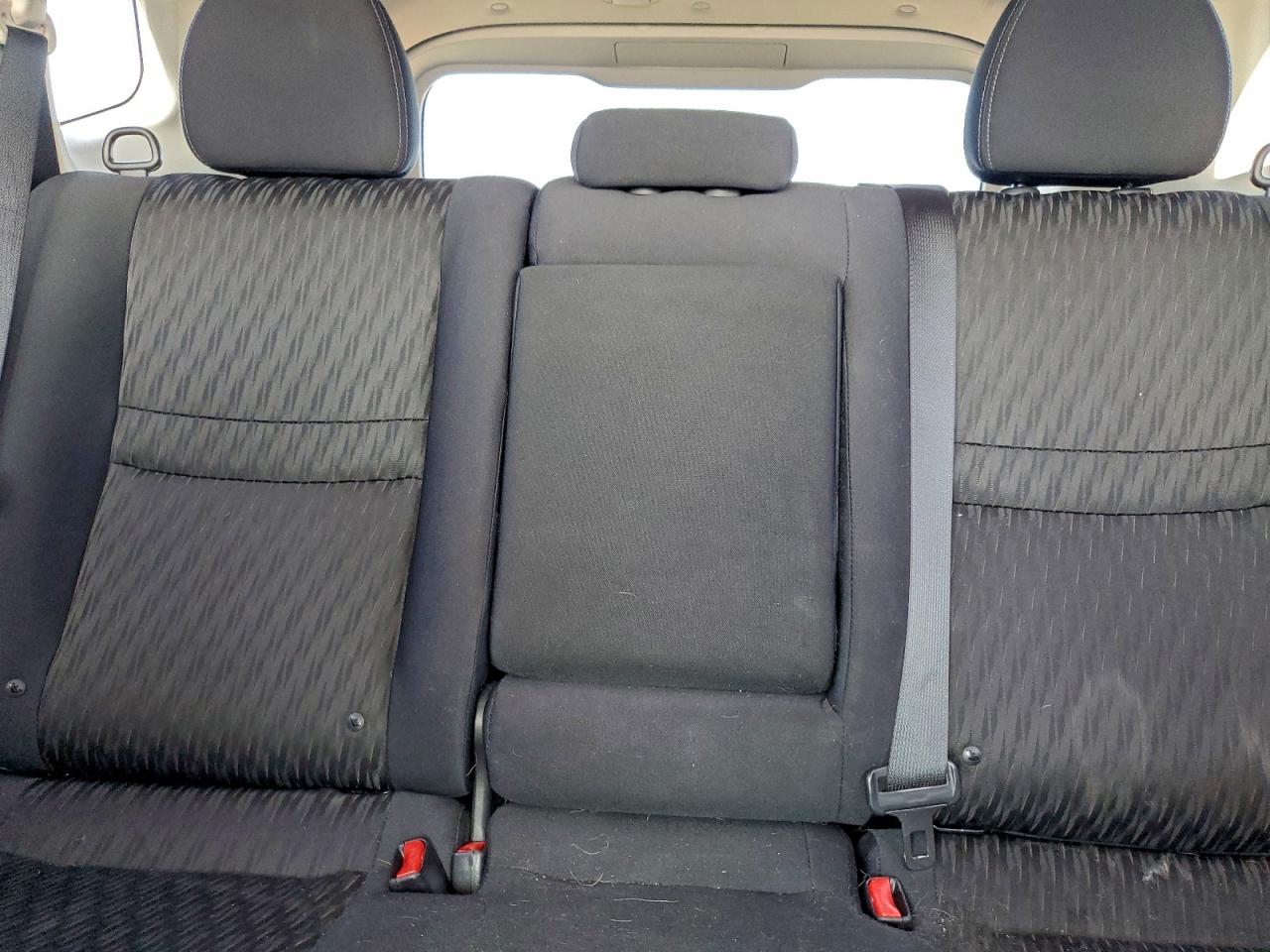 2018 NISSAN ROGUE SV HYBRID photo 10