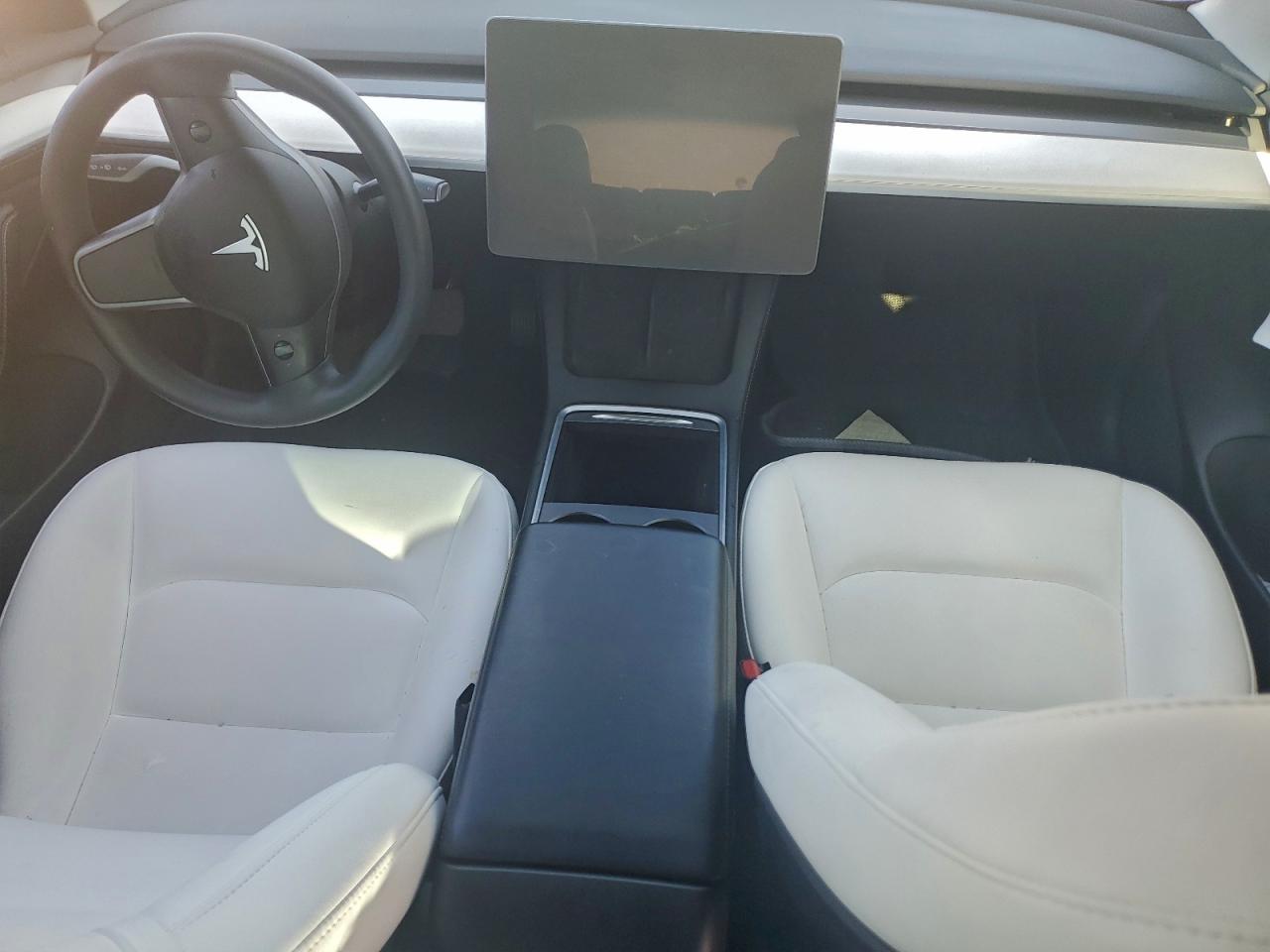 2022 TESLA MODEL 3 photo 8