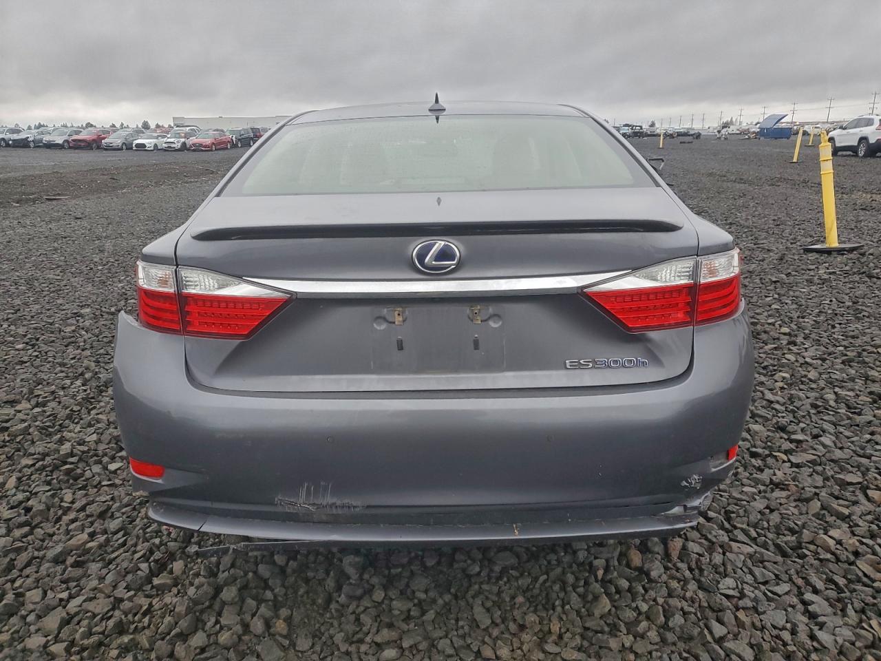 2013 LEXUS ES 300H photo 6